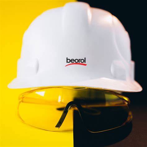 Safety Helmet White Colour Zsb Beorol