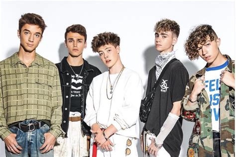 In celebration of their upcoming 2019 north american tour, we had the members of why don't we make their very own buzzfeed quiz so you can find out which one is your true soulmate. Why Don't We Reveals More Than Ever Before in ...