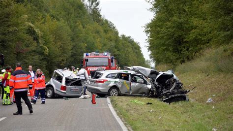 Bad Rappenau Schwerer Unfall Auf Landstraße Vier Tote Welt