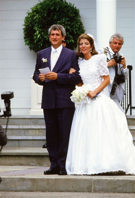 Remembering Caroline Kennedys Wedding 31 Years Later Caroline