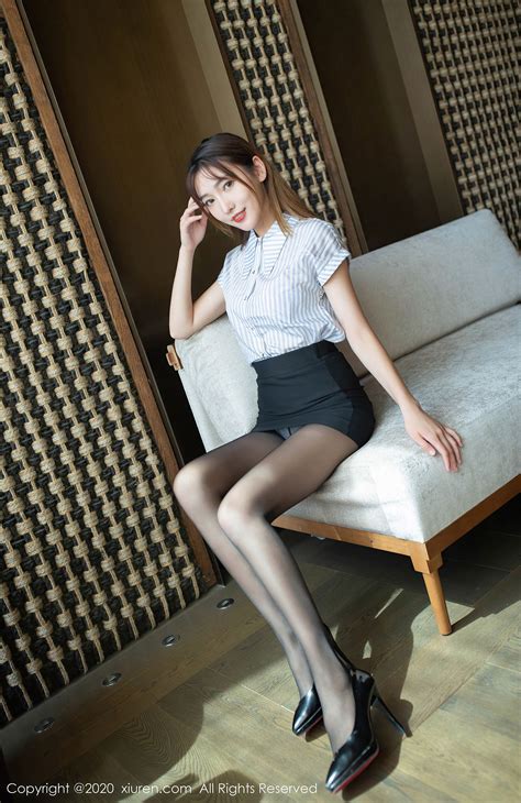 [人 xiuren] no 2810 lu wei classic workplace secretary uniform series share erotic asian girl