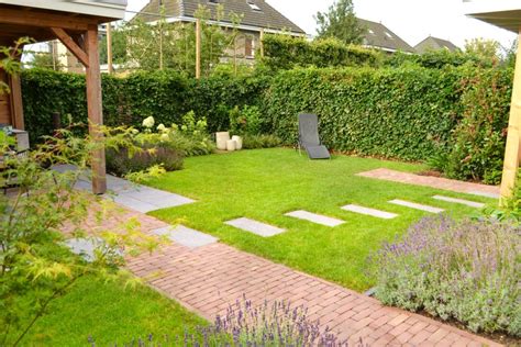 Staptegels In De Tuin Wat Zijn De Mogelijkheden En Waar Moet Je Op Letten Tuin Idee N Tuin