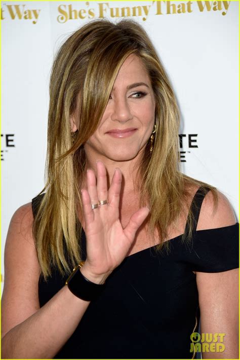 Jennifer Aniston Steps Out For First Time As A Married Woman Photo