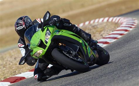 76.0 x 55.0mm compression ratio: Kawasaki Ninja ZX-10R | HD Wallpapers (High Definition ...