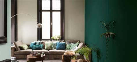 Ask Dr Dulux Dark Paint Colours Are A Big Trend How Should I Use