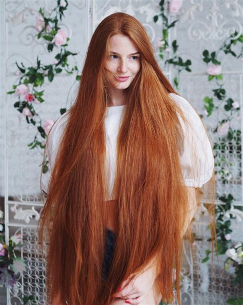woman who suffered from alopecia as a teen shows off her long flowing hair it s your life