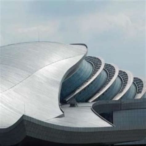 Creating Curves Metal Construction News