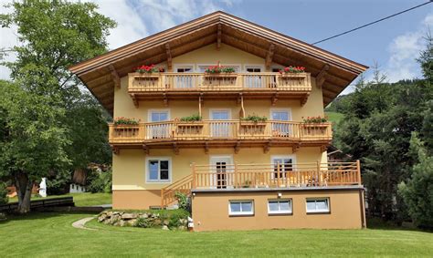 Is appartements haus sieberer located near the city center? Appartements - Haus Sieberer - Brixen im Thale