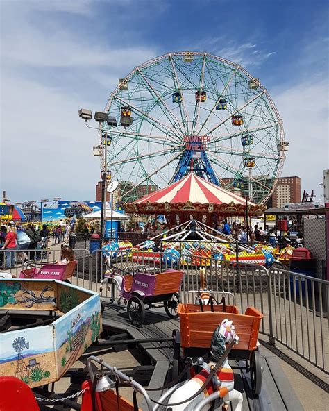 Coney Island Amusement Park Brooklyn Nyc Spent Many Summer Days There