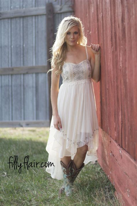Simple Country Western Wedding Dresses Weddingfn