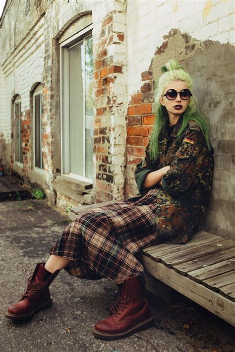 Pinner Of The Month March 2015 Queen Lila Punk Fashion Grunge