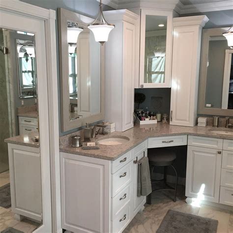 It's all in the details our chic, neutral corner vanities will match any style. 79 Luxury Craftsman Bathroom Design Ideas | Corner ...
