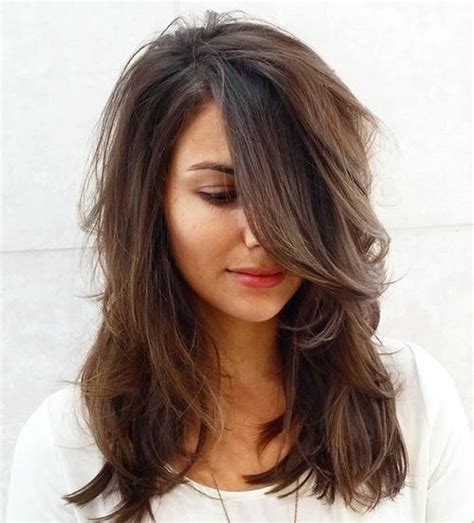 30 Medium Hairstyles With Layers For Women Hottest Haircuts
