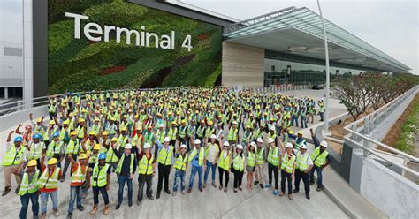 The world's sixth busiest airport for international traffic changi airport's existing three terminals are currently operating at more than 80 percent of the aggregate design capacity of 66 million passenger per annum. Construction complete on Changi Airport Terminal 4