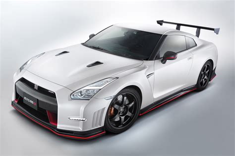 2016 Nissan Gt R Review Ratings Specs Prices And Photos The Car