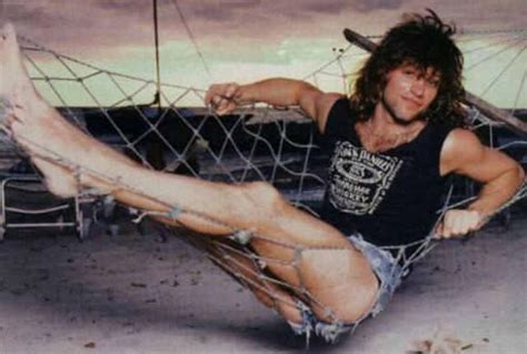 My first topic twitter was about actor avan jogia 6 years ago but i decided to change about jon bon jovi 80's in 2014 #jonbonjovi @bonjovi pic.twitter.com/pn1n8kaywe. Awesome Photographs of Jon Bon Jovi in Shorts in the 1980s ...