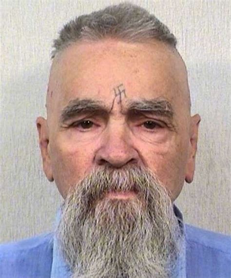 Muere Charles Manson el asesino de culto que horrorizó al mundo La