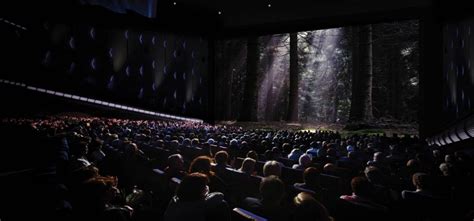 Movies on screen, new york, new york. Samsungs 4K Screens Are Coming To Indian Movie Theatres It ...
