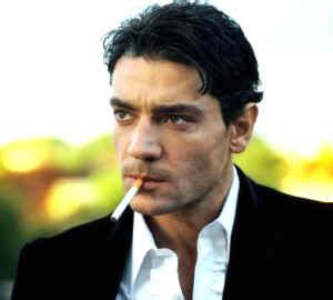 Giuseppe zeno (cercola, 8 maggio 1976) è un attore italiano. CR_MANAGEMENT: giuseppe zeno