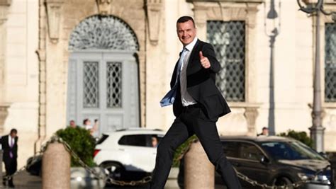E del suo controllo a distanza sulla comunicazione pentastellata al senato e alla camera. Rocco Casalino: "Io a Palazzo Chigi? Ci torno di sicuro"