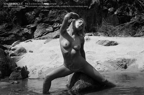 Amelie In Virgin Sand By Walter Bosque Art Erotic Beauties
