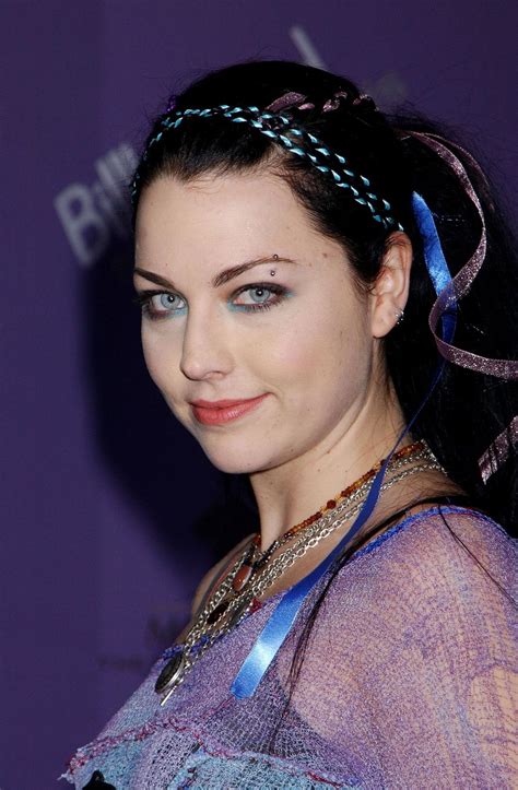 49 Hot Pictures Of Amy Lee From Evanescence Prove She Is
