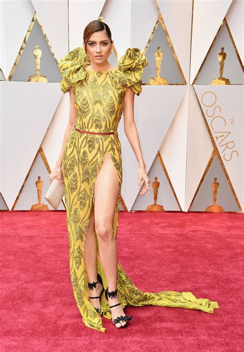 Oscars 2017 Actress Blanca Blanco Suffers A Major Wardrobe Malfunction