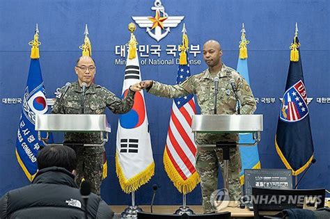 كوريا الجنوبية والولايات المتحدة تبدآن تدريبات عسكرية سنوية في ظل تهديدات كوريا الشمالية
