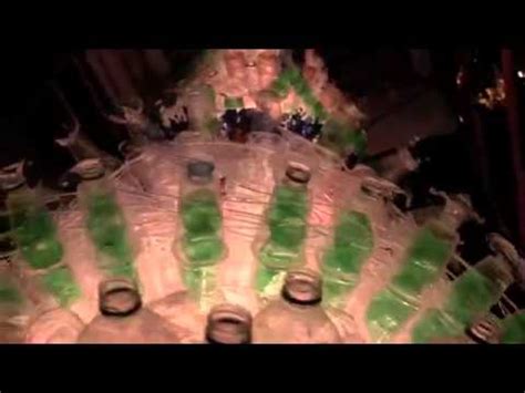 Setelah kami coba peragakan, ternyata mereka suka. Pohon Natal Dari Botol Sprite / KEREN !!! 3 POHON NATAL INI TERBUAT DARI LIMBAH ... - pohon ...