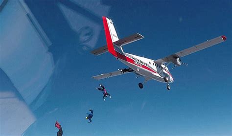 Experienced Skydiver Dies After Parachute Fails To Open News