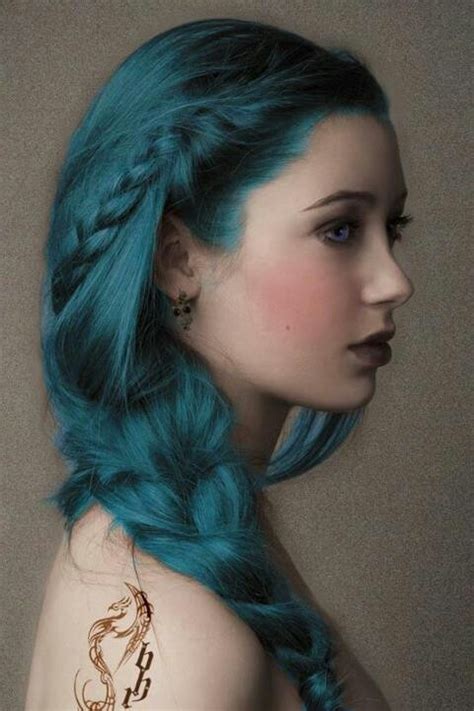 See and learn how to style 2013's most popular short hairstyles. 16 Amazing Colored Hairstyles - Pretty Designs