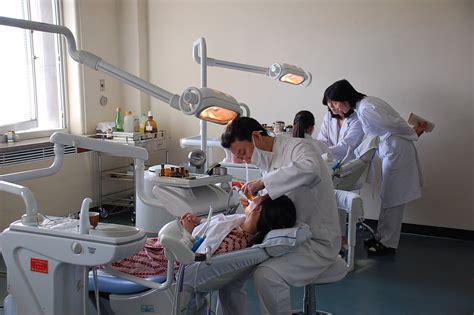 A maternity hospital in seremban with new buildings were built and new medical equipment and his/it system were installed in the centre. File:North Korea-Pyongyang Maternity Hospital-04.jpg - 维基 ...