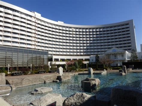 An official hotel of tokyo disney resort, sheraton tokyo bay offers indoor and outdoor pools, specialty disney shops, a kids' play area and 4 dining options. photo0.jpg - Picture of Sheraton Grande Tokyo Bay Hotel ...