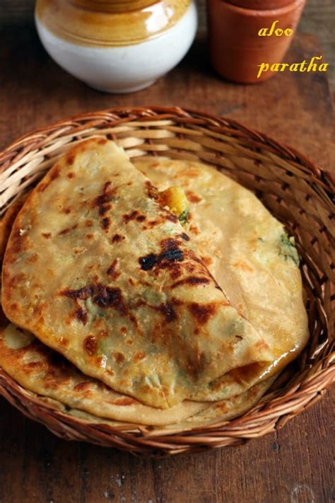 Add only a few tablespoons of potato filling inside 1. aloo paratha recipe, how to make dhaba style aloo paratha
