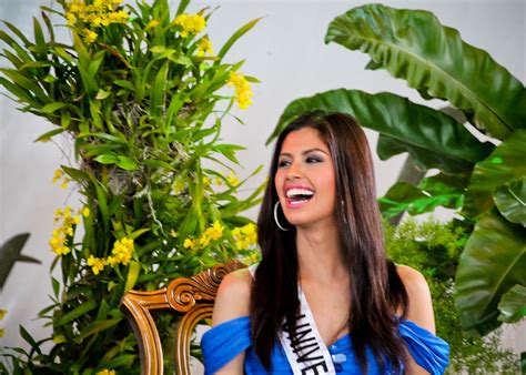 She has been married to lloyd lee since december 29, 2013. Shamcey Supsup welcomes | heckynomic