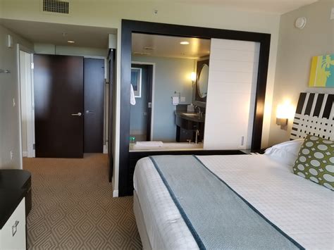 This is a full room tour of a 2 bedroom villa at bay lake tower with a standard view. Bay Lake Tower at Disney's Contemporary Resort
