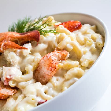 White Cheddar Lobster Macaroni And Cheese Bake It With Love