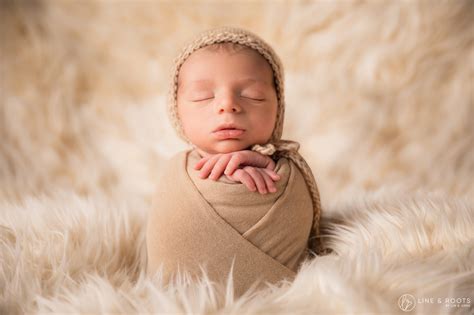 How To Newborn Photography For Beginners