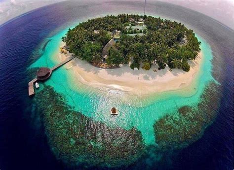 Paradise In A Round World Maldivas Holiday Destinations Vacation