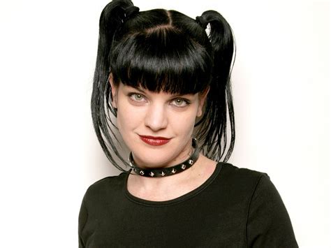 Abby Sciuto Wallpaper Abby Sciuto Wallpaper 25955805 Fanpop