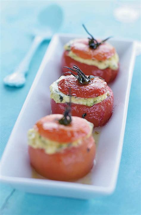 Recette Tomates Farcies Aux Herbes Et La Brousse Marie Claire