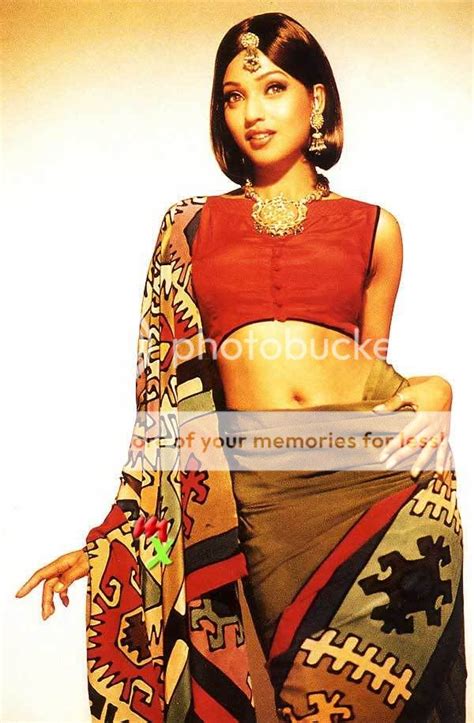 Suman Ranganathan Sexy Navel Photo Pics South Indian Actress