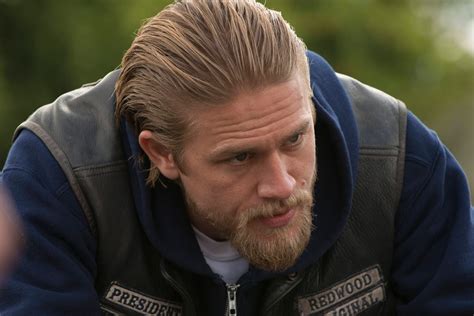 Charlie Hunnam Returns To Tv For First Time Since Sons Of Anarchy