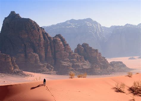 Wadi Rum E Dintorni Giordania Guida Ai Luoghi Da Visitare Lonely Planet