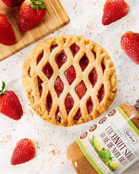 Coconut Strawberry Pie Recipe Grace Foods Canada