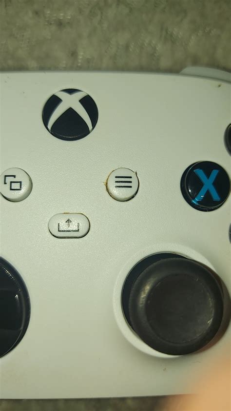 Brown Liquid Leaking Out Of Xbox Controller Rxboxseriesx