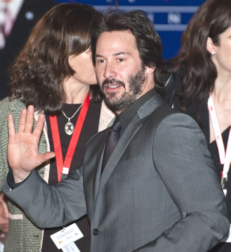 Keanu Reeves Patchy Beard Beardilizer Official Store