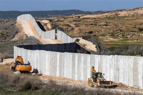 How Effective Are Israels Border Walls Here And Now
