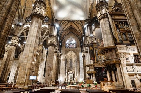 Premium Photo Altar And Organ In The Duomo Cathedral Italy Milan Side
