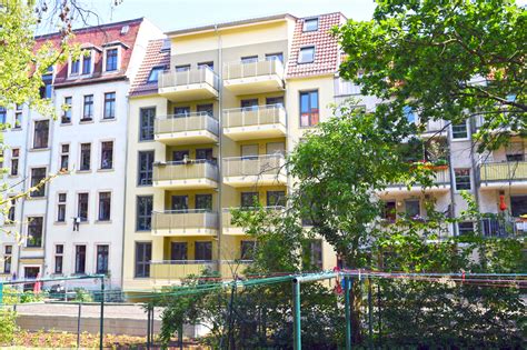 Zentrum neustadt ferienwohnungen und ferienhäuser für die region dresden und sachsen beschreibungen, fotos von unterkünften in dresden die wohnung befindet sich im stadtzentrum in der dresdner neustadt. Fertigstellung - Stadthaus in Dresden-Neustadt / HandkeBau